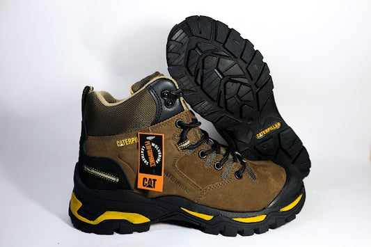 BOTA CATE 1350R CON PUNTERA DE SEGURIDAD DIELECTRICAS